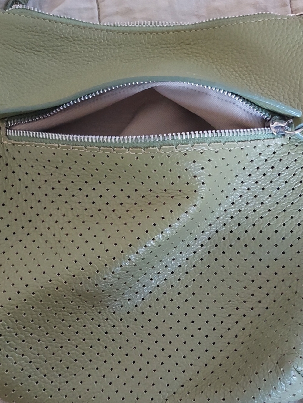 Italian Leather Green Crossbody - Picture 2 of 10